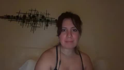 Snapshot of ravenelizabeth1 chatting on 03/25/26, 11:55 Raven online show from 03/25/26, 11:55