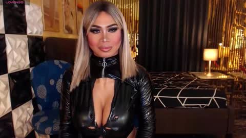 ravenmystiquex online show from 03/12/26, 08:09