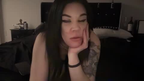 Raven Ray online show from 02/15/26, 08:35