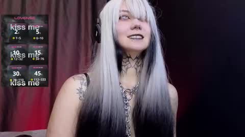 Raven online show from 10/21/25, 11:22