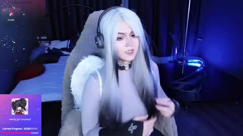 Raven online show from 02/17/26, 04:24