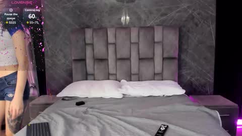 ravensinferno online show from 10/30/25, 07:47