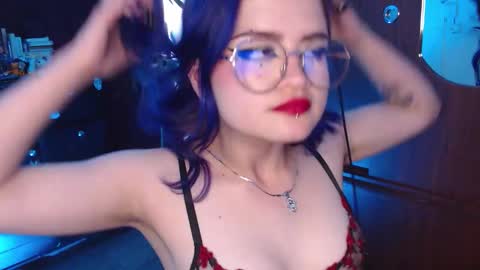 raventh_ online show from 11/19/25, 02:17