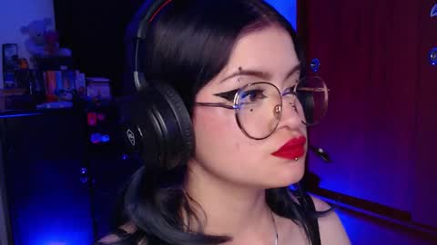 raventh_ online show from 12/20/25, 12:07