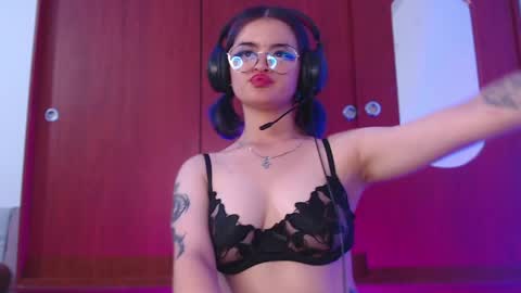 raventh_ online show from 04/09/26, 06:19