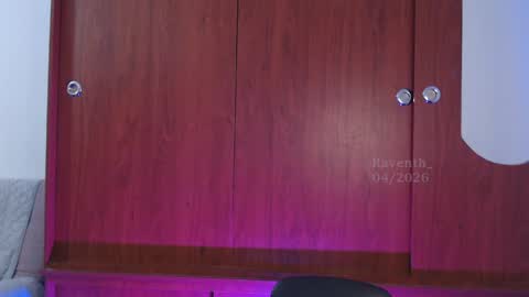raventh_ online show from 04/15/26, 12:01