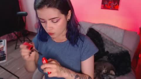 Snapshot of raventh_ chatting on 07/11/26, 04:26 raventh_ online show from 07/11/26, 04:26