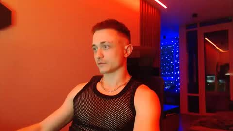 Snapshot of ravine_doleg chatting on 02/02/25, 12:19 Alex Nash online show from 02/02/25, 12:19