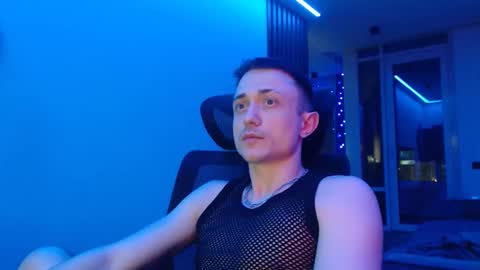 Snapshot of ravine_doleg chatting on 02/15/25, 12:04 Alex Nash online show from 02/15/25, 12:04