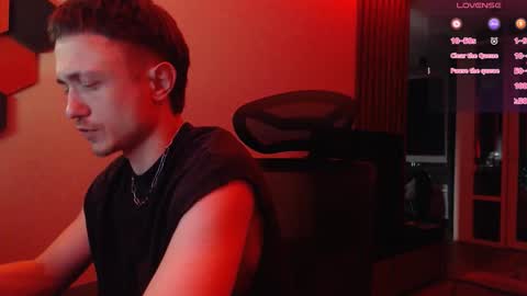 Snapshot of ravine_doleg chatting on 09/10/25, 07:14 Alex Nash online show from 09/10/25, 07:14