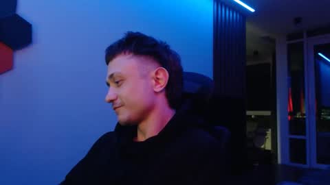 Snapshot of ravine_doleg chatting on 10/11/25, 09:35 Alex Nash online show from 10/11/25, 09:35