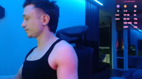 Snapshot of ravine_doleg chatting on 10/31/25, 02:01 Alex Nash online show from 10/31/25, 02:01