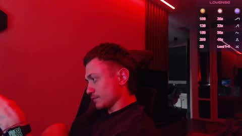 Snapshot of ravine_doleg chatting on 10/31/25, 11:50 Alex Nash online show from 10/31/25, 11:50