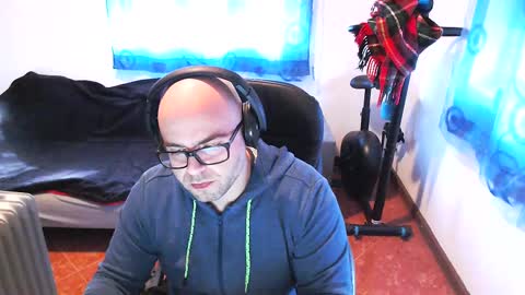 ravingr3d3 online show from 02/19/25, 03:27