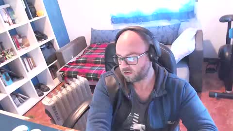 ravingr3d3 online show from 03/04/25, 03:04