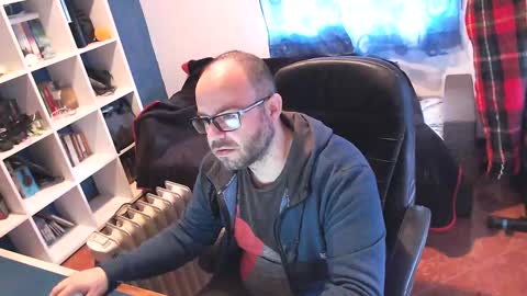 ravingr3d3 online show from 03/07/25, 09:07