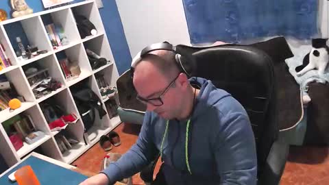 ravingr3d3 online show from 11/01/25, 10:01