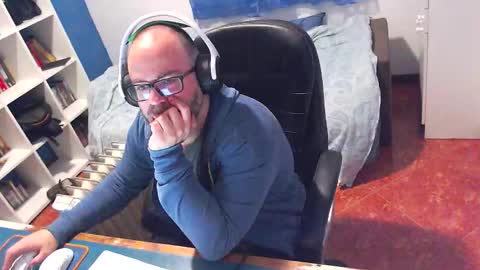 ravingr3d3 online show from 02/11/26, 10:20