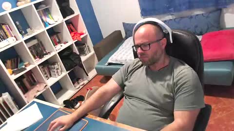 ravingr3d3 online show from 05/31/26, 09:27