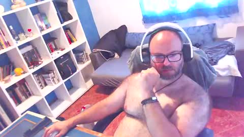 Snapshot of ravingr3d3 chatting on 07/06/26, 01:19 ravingr3d3 online show from 07/06/26, 01:19