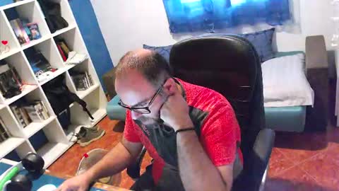 Snapshot of ravingr3d3 chatting on 07/21/26, 10:50 ravingr3d3 online show from 07/21/26, 10:50