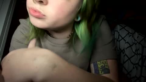 Snapshot of ravyn_xoxo chatting on 02/04/25, 05:53 Ravynn 3 online show from 02/04/25, 05:53