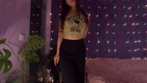 Lillian online show from 10/05/25, 10:13