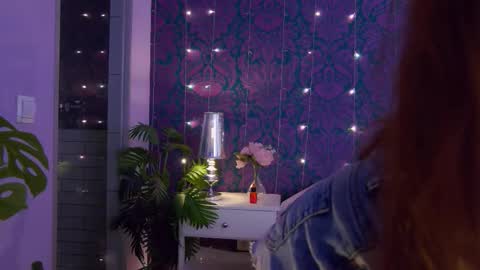 Lillian online show from 10/18/25, 03:13