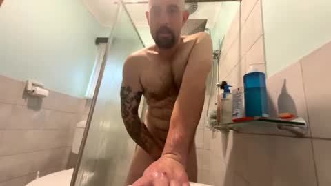 Snapshot of rawdillz121 chatting on 02/20/26, 12:07 Down under guy online show from 02/20/26, 12:07