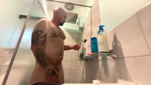 Snapshot of rawdillz121 chatting on 02/23/26, 05:05 Down under guy online show from 02/23/26, 05:05