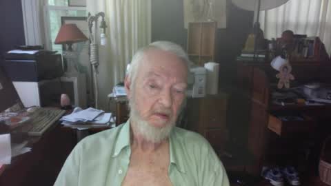 Snapshot of ray1776ray chatting on 06/23/26, 01:31 ray1776ray online show from 06/23/26, 01:31