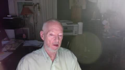 Snapshot of ray1776ray chatting on 07/08/26, 11:04 ray1776ray online show from 07/08/26, 11:04