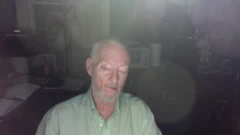 Snapshot of ray1776ray chatting on 07/17/26, 04:30 ray1776ray online show from 07/17/26, 04:30