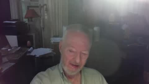 Snapshot of ray1776ray chatting on 07/25/26, 12:14 ray1776ray online show from 07/25/26, 12:14