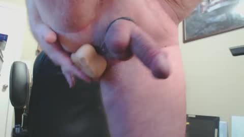 ray23120000 online show from 02/15/26, 02:47