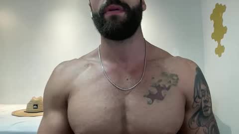 Snapshot of ray90fit chatting on 01/08/25, 10:58 rayfit90 online show from 01/08/25, 10:58