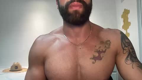 Snapshot of ray90fit chatting on 03/06/25, 10:20 rayfit90 online show from 03/06/25, 10:20