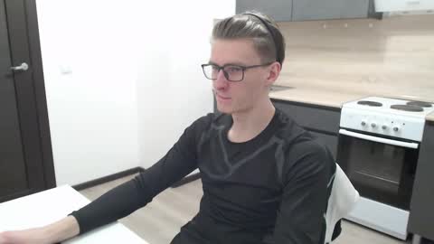 Ray Booy  online show from 01/25/25, 02:58