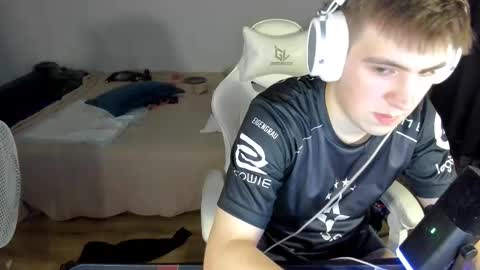 Ray online show from 10/14/25, 08:42