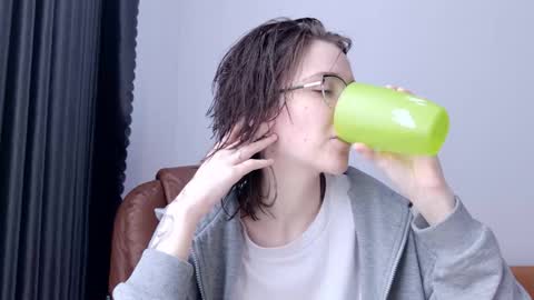 Ray-Ray online show from 03/25/26, 02:17