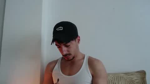 Snapshot of rayaan6969 chatting on 01/19/26, 12:42 Rayaan6969 online show from 01/19/26, 12:42