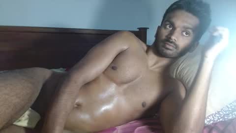 eyan online show from 10/10/25, 12:42