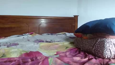 eyan online show from 02/17/26, 03:25