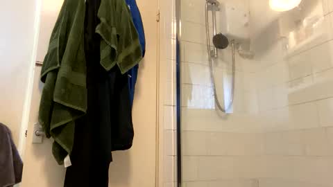 Raydick online show from 11/21/25, 08:57