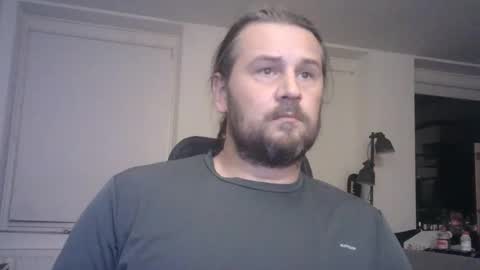 Snapshot of rayhaarlem chatting on 09/15/25, 07:03 rayhaarlem online show from 09/15/25, 07:03