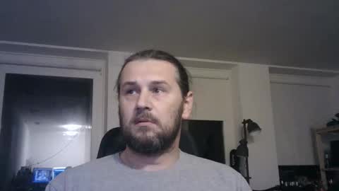 Snapshot of rayhaarlem chatting on 10/20/25, 07:25 rayhaarlem online show from 10/20/25, 07:25