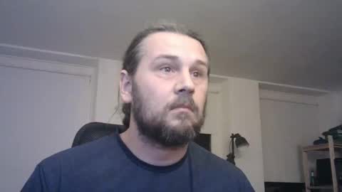 Snapshot of rayhaarlem chatting on 10/22/25, 11:48 rayhaarlem online show from 10/22/25, 11:48