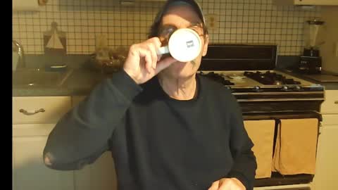 Ray online show from 02/10/25, 05:58