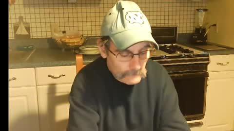 Ray online show from 02/25/25, 11:19