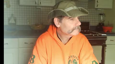 Ray online show from 02/09/26, 05:00